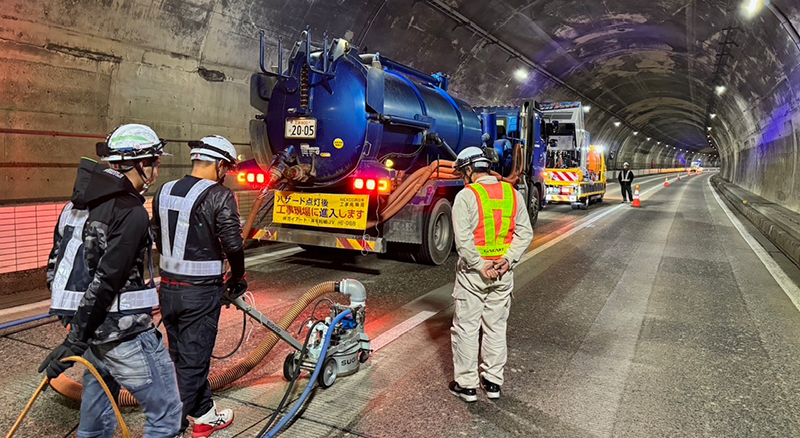山口道路興業株式会社の業務風景